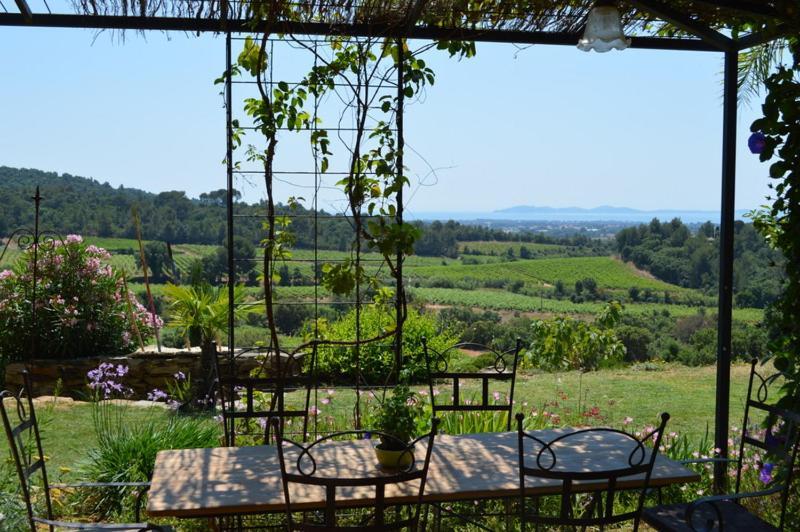 House With Garden And Sea View Villa La Londe-les-Maures Exterior photo